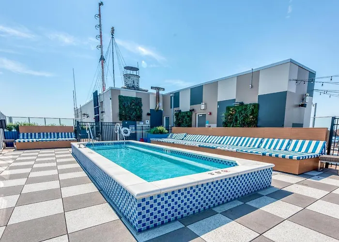 Mint House At 800 Tower - Louisville